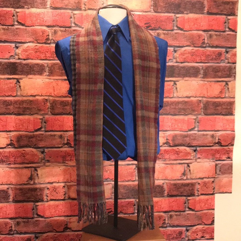 Polo by Ralph Lauren Men's Reversible Wool Scarf - Picture 6 of 16